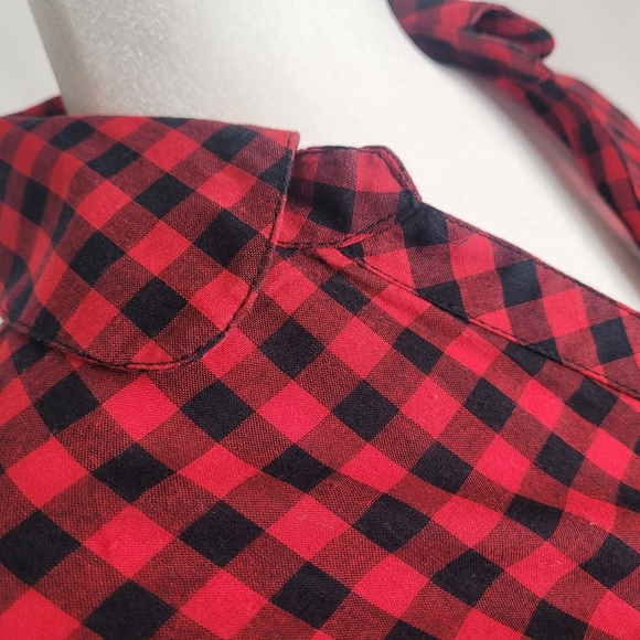 MAJORA Red/Black Plaid Short-Sleeve Button Up Top Size Small - Picture 2 of 8
